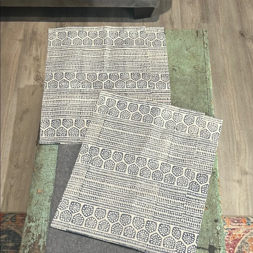 Crate and Barrel Blue and White Patterned Set of Four Placemats